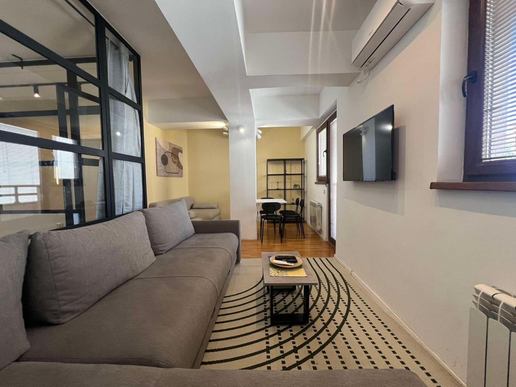 Skopje Eluxory Apartments ภายนอก รูปภาพ