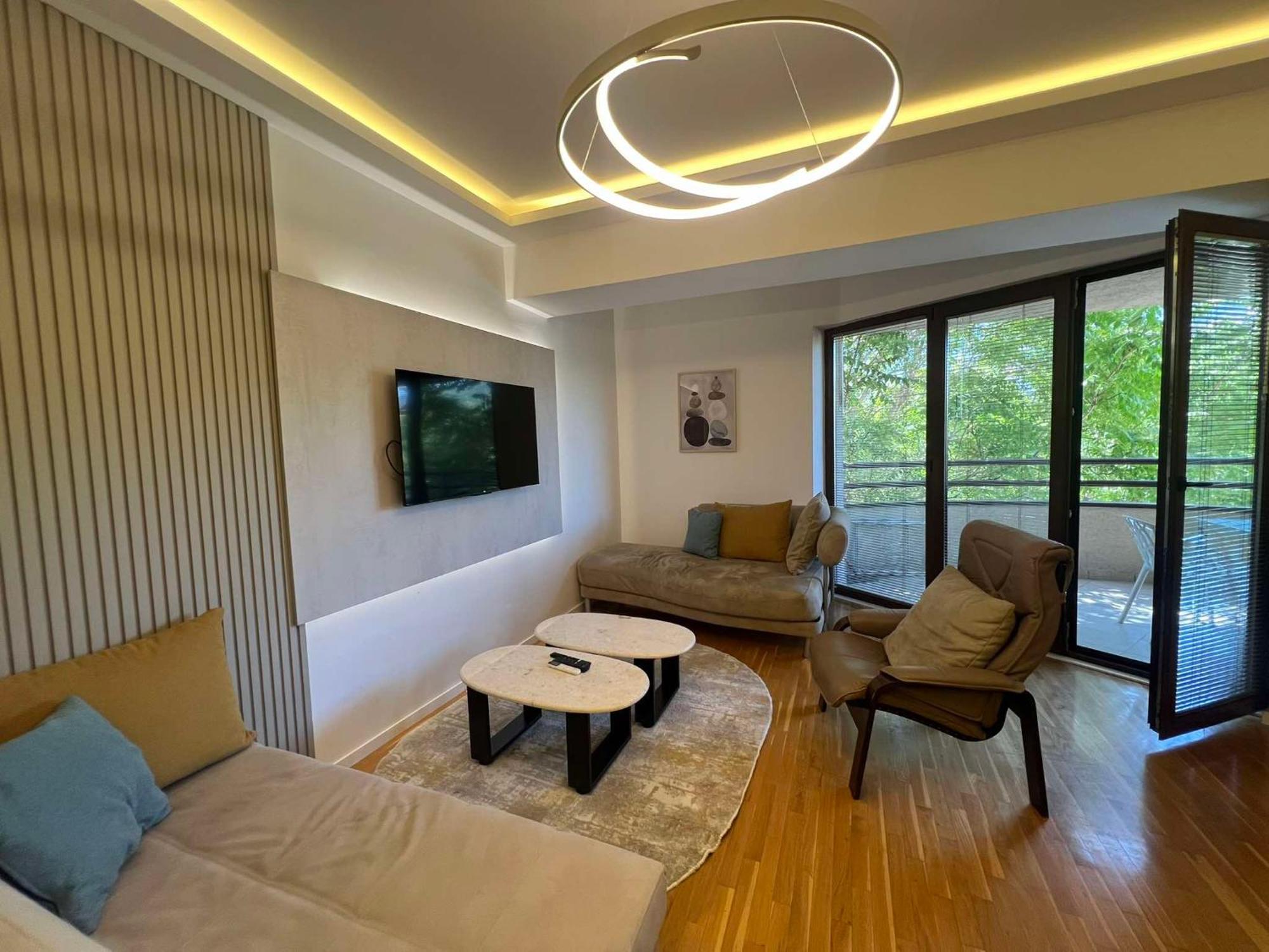 Skopje Eluxory Apartments ภายนอก รูปภาพ